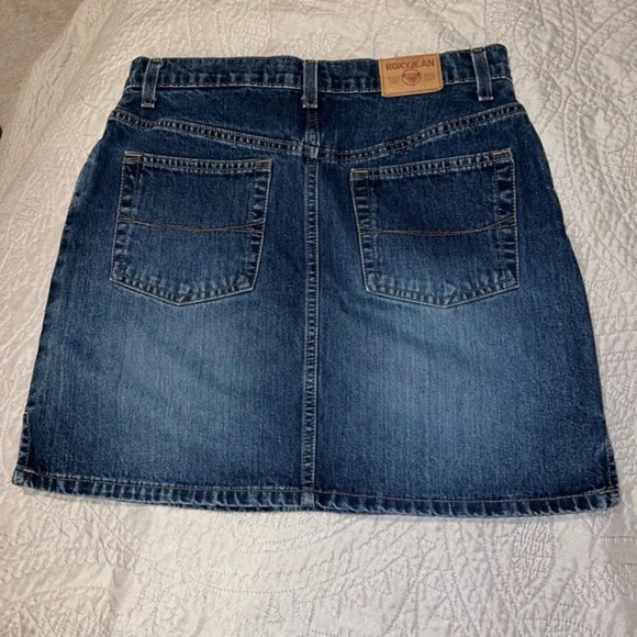 ROXY Y2K Denim Skirt 2 for $22 ❇️ - Picture 3 of 5
